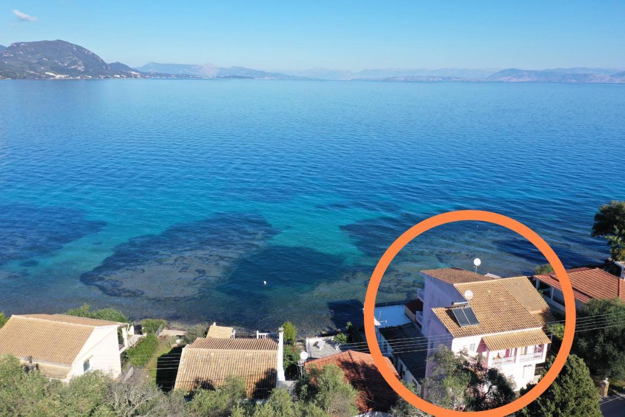 Seafront Villa Ourania Mesongí Exterior foto